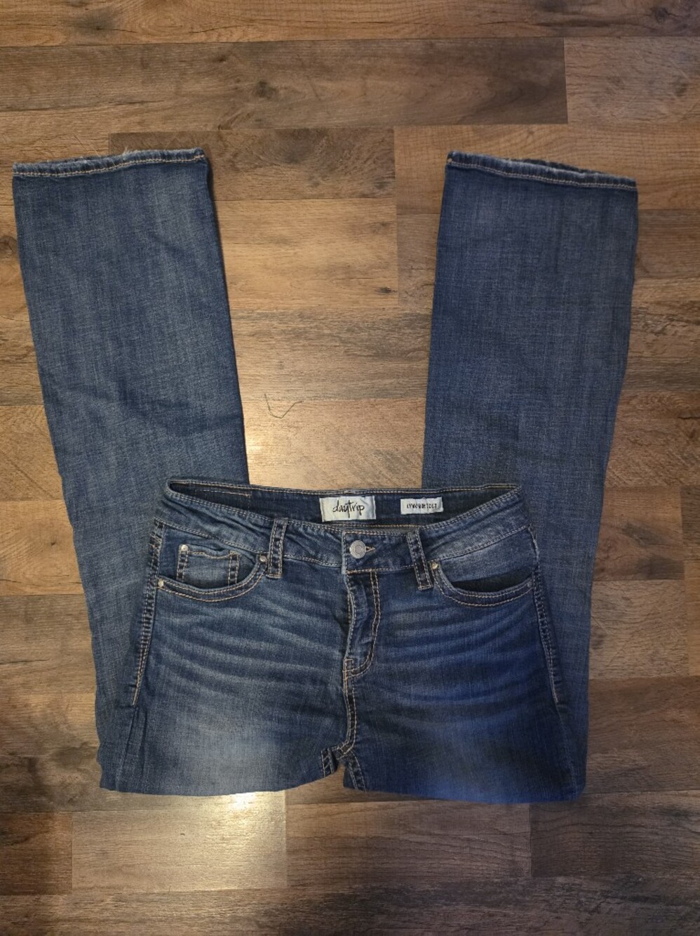 Daytrip Women's Mid Blue Skinny Jeans